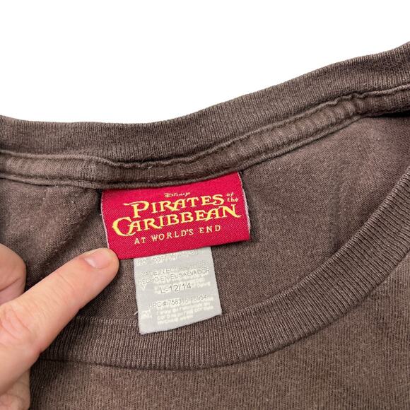 Disney Pirates of the Caribbean Worlds End 2007 2fer T-Shirt Brown Youth L 12/14 - Picture 5 of 6